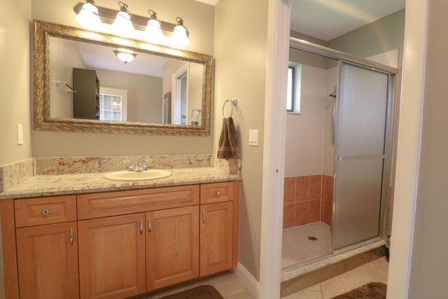 73 Pine Hill Trail W, Jupiter, FL 33469