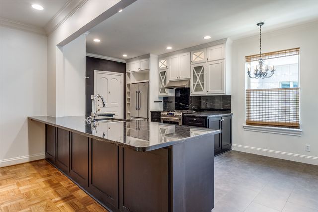 6144 Averill Way 203E, Dallas, TX 75225