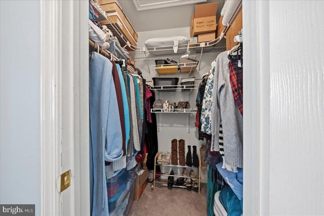 2 BURKE DR, Medford, NJ 08055