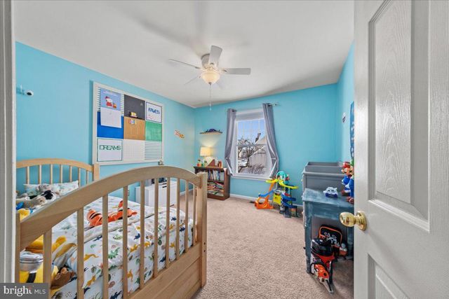 2 BURKE DR, Medford, NJ 08055