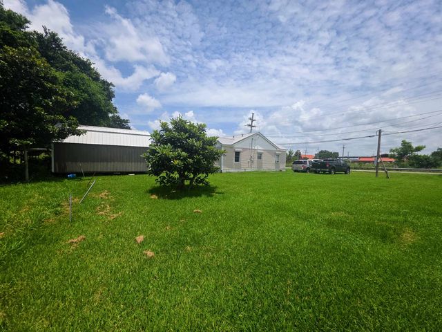 12904 West Main Street, Larose, LA 70373