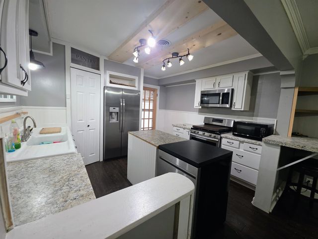 12904 West Main Street, Larose, LA 70373
