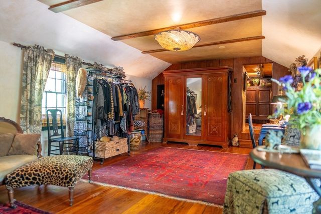 162 Route 6a, Yarmouth, MA 02675