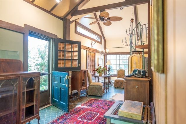 162 Route 6a, Yarmouth, MA 02675