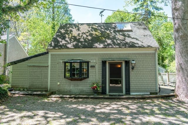 162 Route 6a, Yarmouth, MA 02675