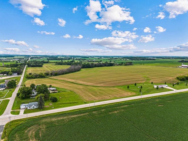 N8303 COUNTY RD PP, Brillion, WI 54110