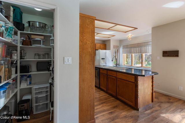 1710 Westwood DR, Sandpoint, ID 83864