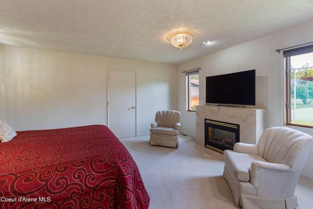 1710 Westwood DR, Sandpoint, ID 83864