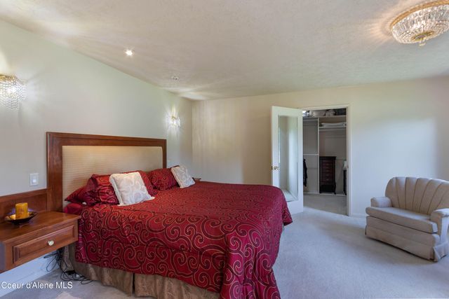 1710 Westwood DR, Sandpoint, ID 83864