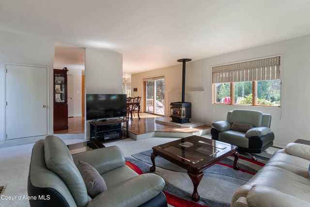 1710 Westwood DR, Sandpoint, ID 83864