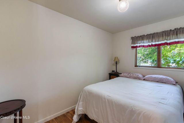 1710 Westwood DR, Sandpoint, ID 83864