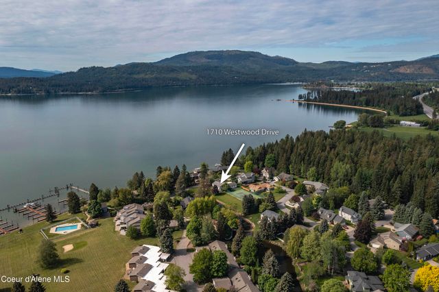 1710 Westwood DR, Sandpoint, ID 83864