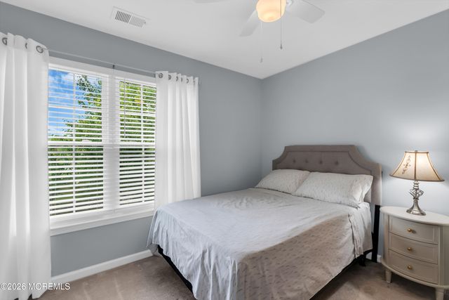 71 Santa Rosa Lane, Tinton Falls, NJ 07724