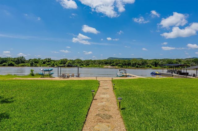 3708 River Oaks DR, Kingsland, TX 78639