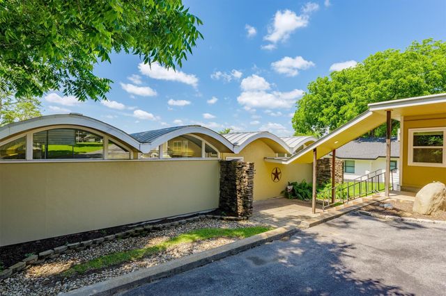 3708 River Oaks DR, Kingsland, TX 78639