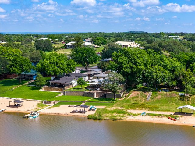 3708 River Oaks DR, Kingsland, TX 78639