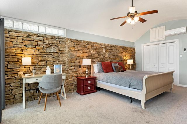 3708 River Oaks DR, Kingsland, TX 78639
