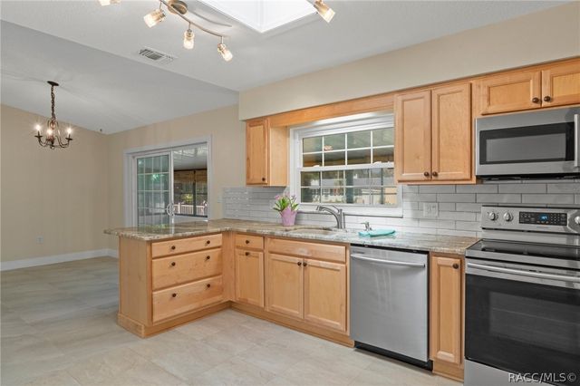 1400 SE 5th Avenue, Crystal River, FL 34429