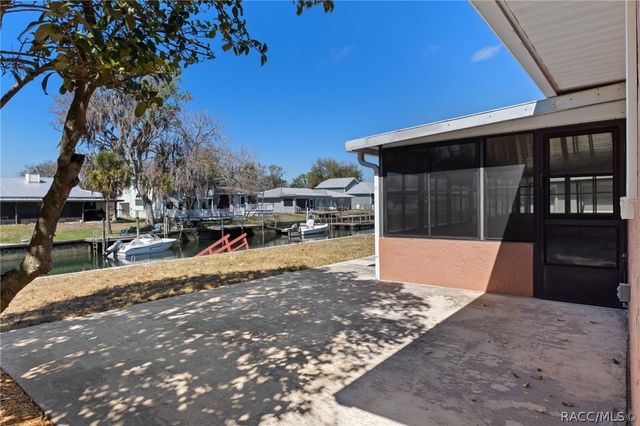 1400 SE 5th Avenue, Crystal River, FL 34429