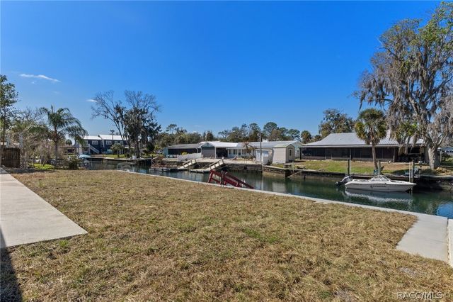 1400 SE 5th Avenue, Crystal River, FL 34429