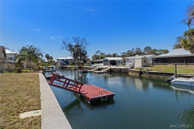 1400 SE 5th Avenue, Crystal River, FL 34429