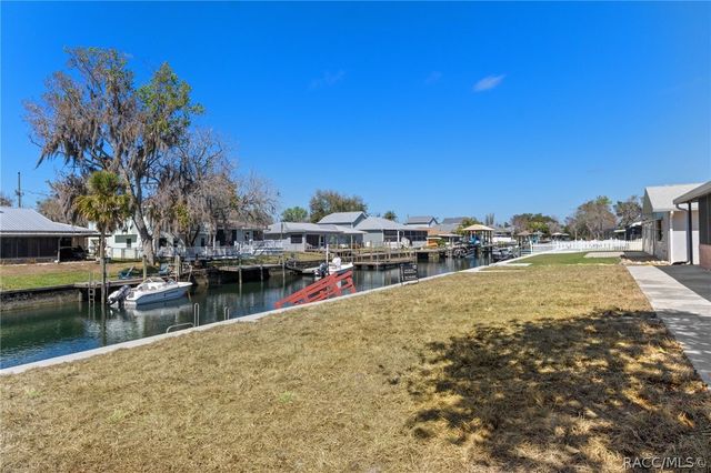 1400 SE 5th Avenue, Crystal River, FL 34429