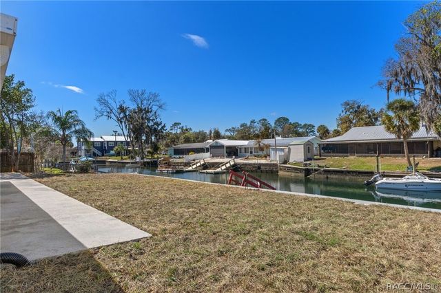 1400 SE 5th Avenue, Crystal River, FL 34429