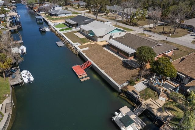 1400 SE 5th Avenue, Crystal River, FL 34429