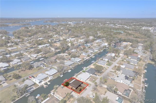 1400 SE 5th Avenue, Crystal River, FL 34429