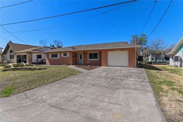 1400 SE 5th Avenue, Crystal River, FL 34429