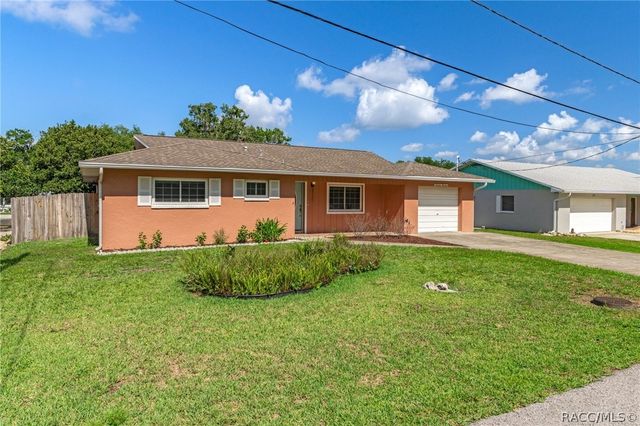 1400 SE 5th Avenue, Crystal River, FL 34429