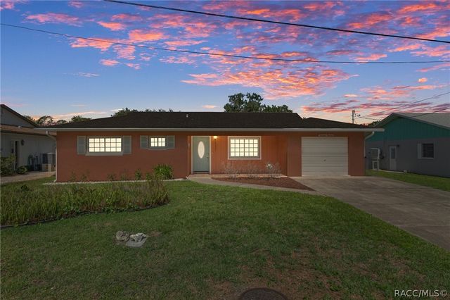 1400 SE 5th Avenue, Crystal River, FL 34429