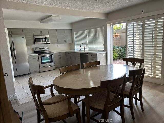 10089 Corral River Court, Fountain Valley, CA 92708