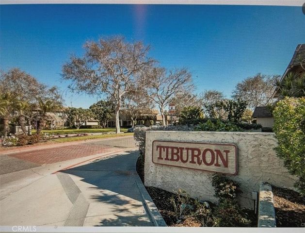 10089 Corral River Court, Fountain Valley, CA 92708