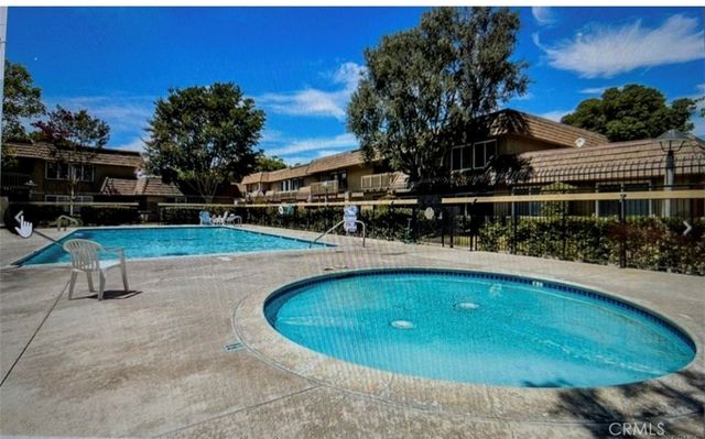 10089 Corral River Court, Fountain Valley, CA 92708
