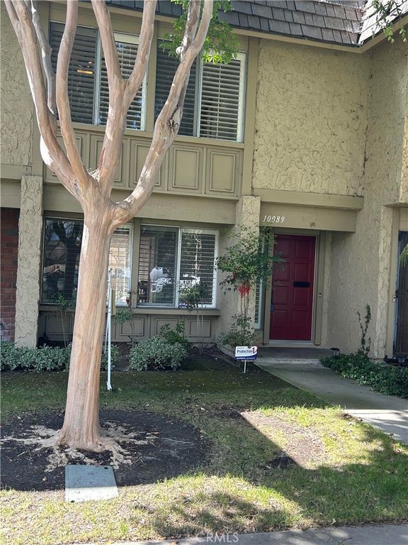 10089 Corral River Court, Fountain Valley, CA 92708