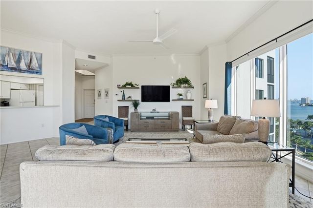 4183 BAY BEACH LN 3P1, Fort Myers Beach, FL 33931