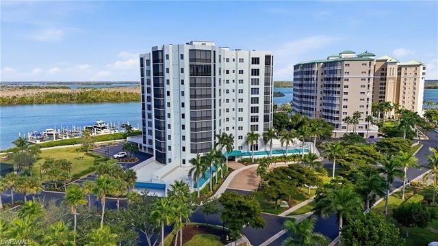 4183 BAY BEACH LN 3P1, Fort Myers Beach, FL 33931
