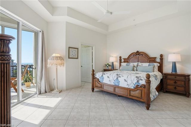 4183 BAY BEACH LN 3P1, Fort Myers Beach, FL 33931