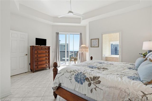 4183 BAY BEACH LN 3P1, Fort Myers Beach, FL 33931