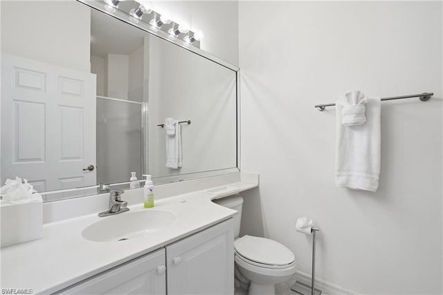 4183 BAY BEACH LN 3P1, Fort Myers Beach, FL 33931