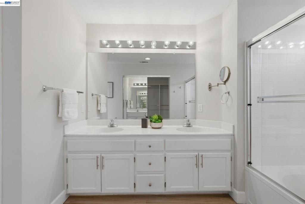 Image 21 of property listing at 106 Accolade Dr, San Leandro, CA 94577