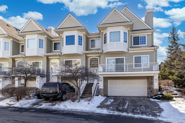 900 Fairfield Way, Hopkins, MN 55305