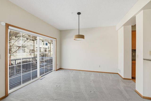 900 Fairfield Way, Hopkins, MN 55305