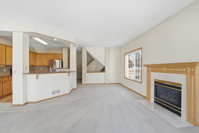 900 Fairfield Way, Hopkins, MN 55305