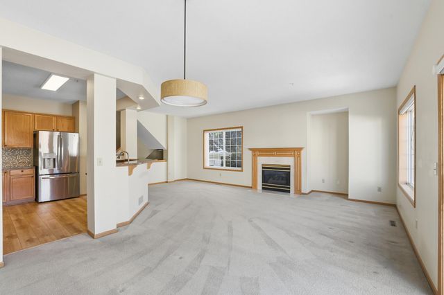 900 Fairfield Way, Hopkins, MN 55305