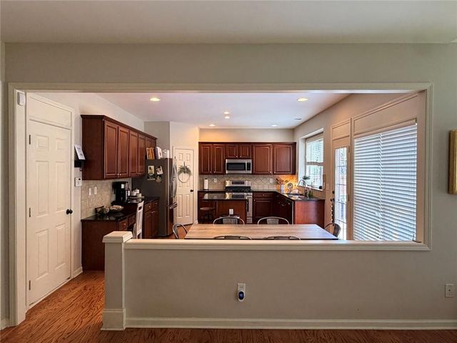 1695 Montcliff Drive, Cumming, GA 30041