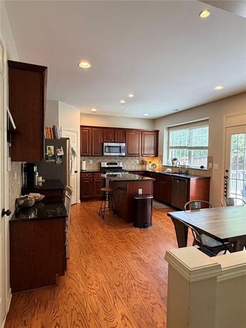 1695 Montcliff Drive, Cumming, GA 30041