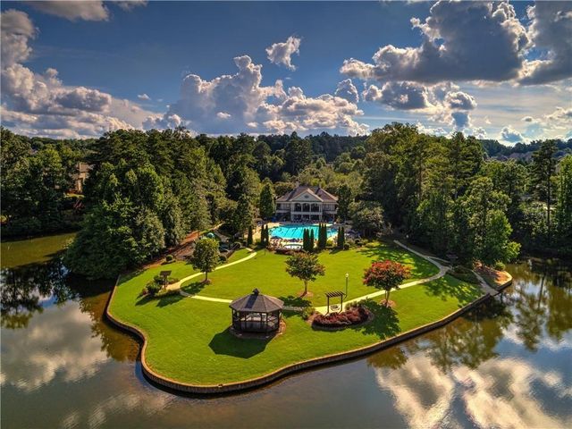 1695 Montcliff Drive, Cumming, GA 30041