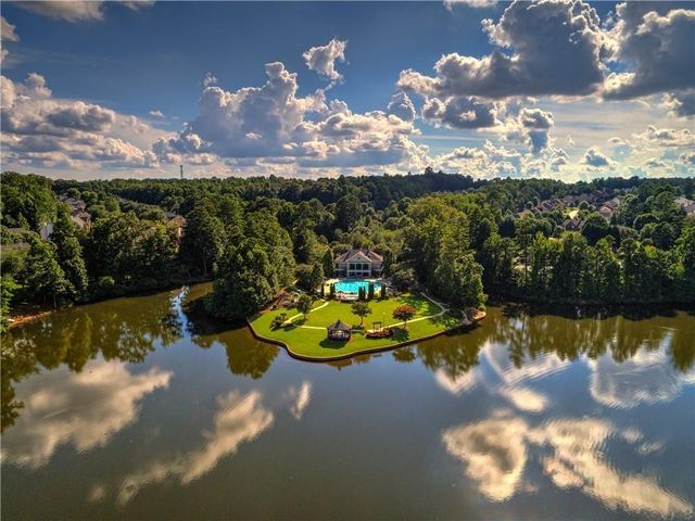 1695 Montcliff Drive, Cumming, GA 30041